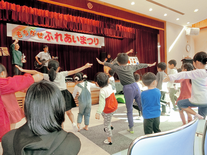 生涯学習もちがせふれあいまつりの様子