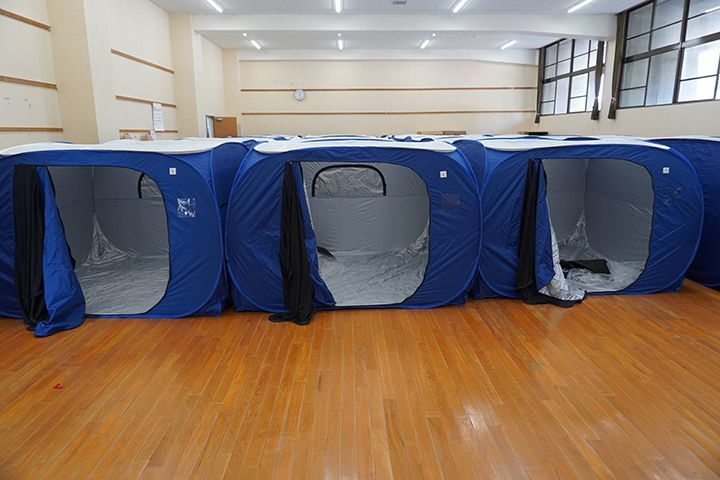 プライバシーテント