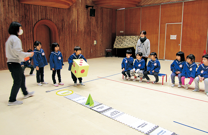 福部未来学園幼稚園 新年子ども会の様子