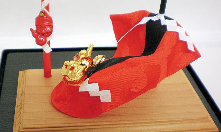 麒麟獅子とクラフト作品