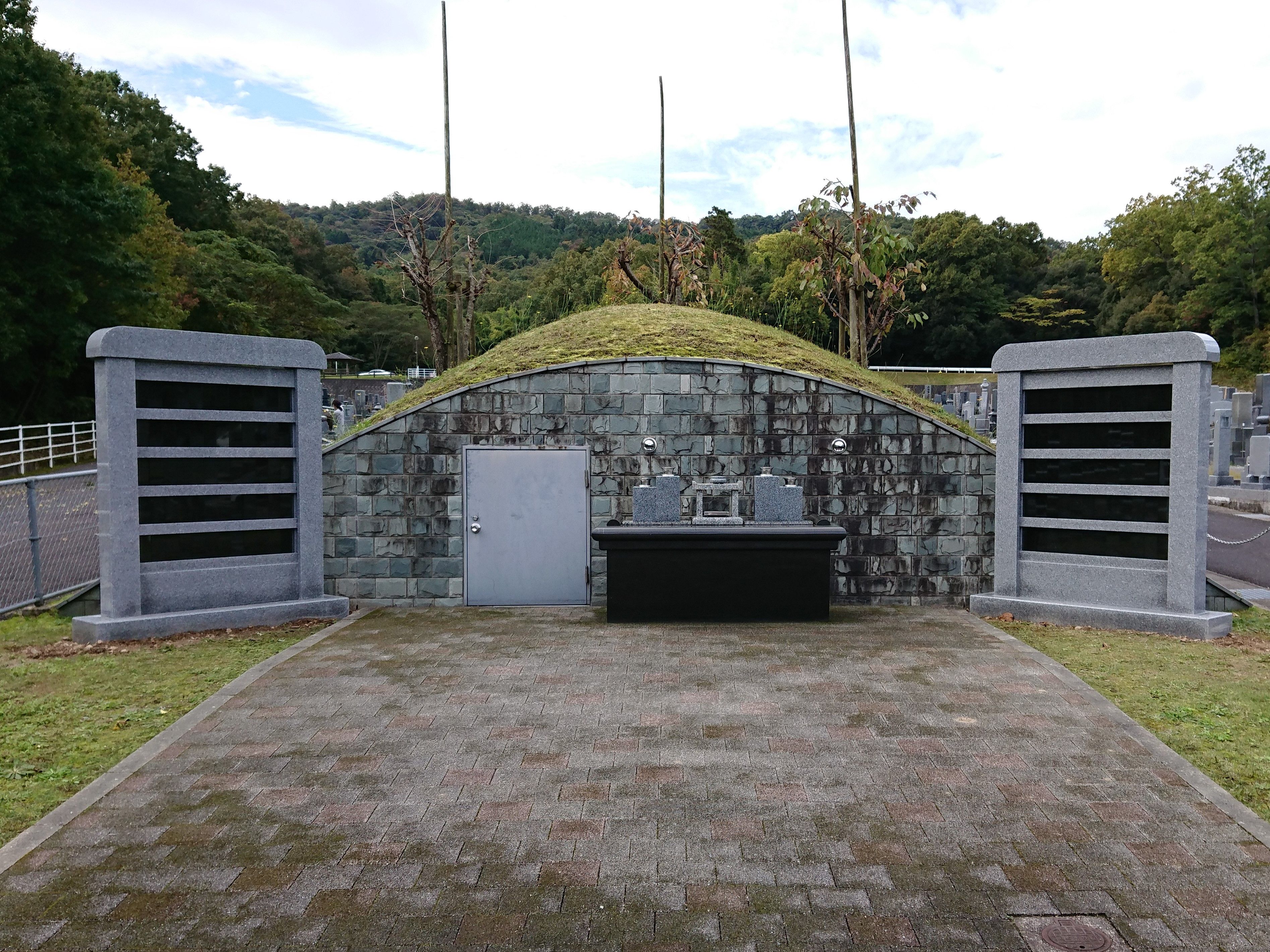 合葬式墓地外観の画像