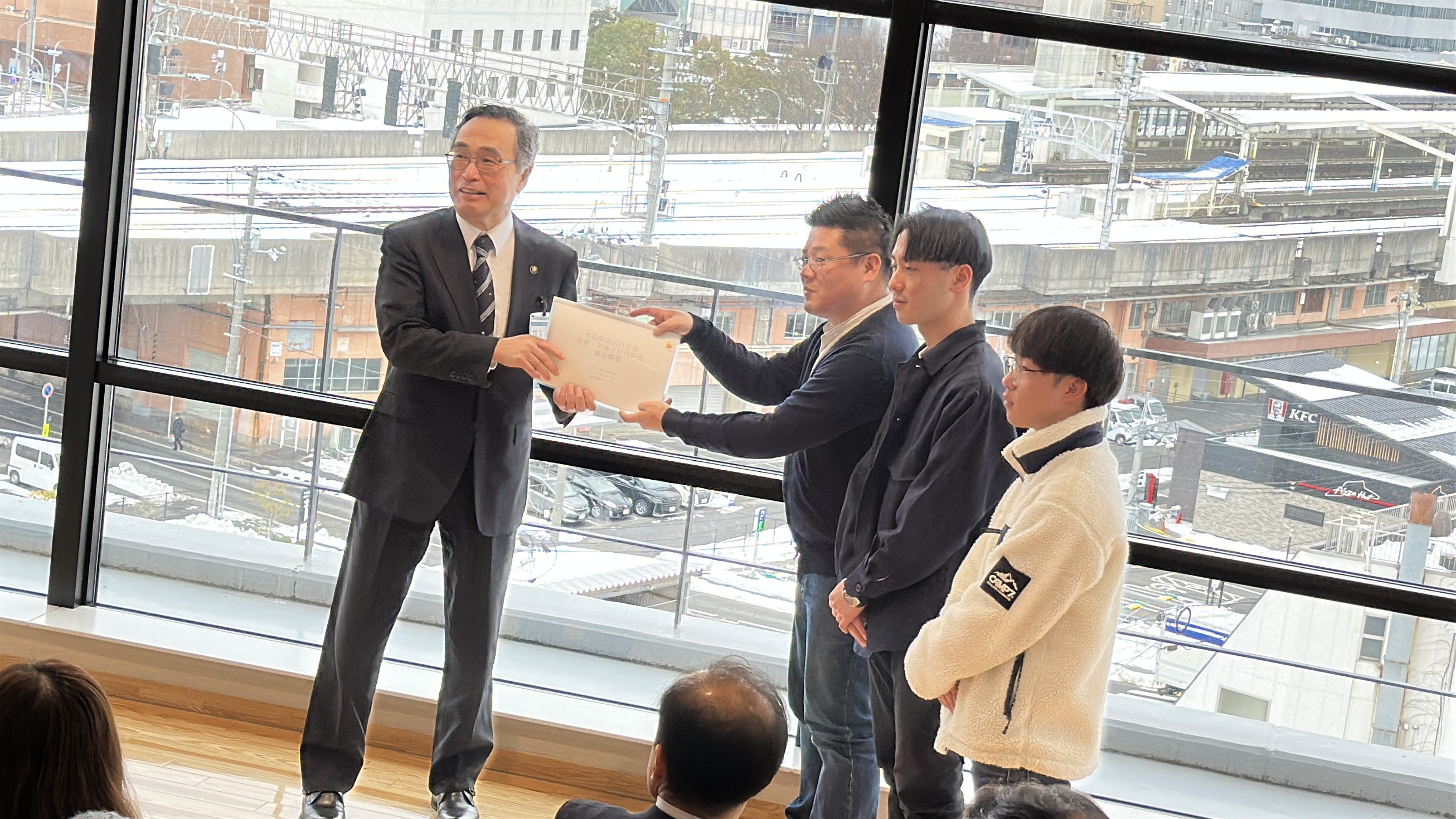 結果報告会の様子の画像2