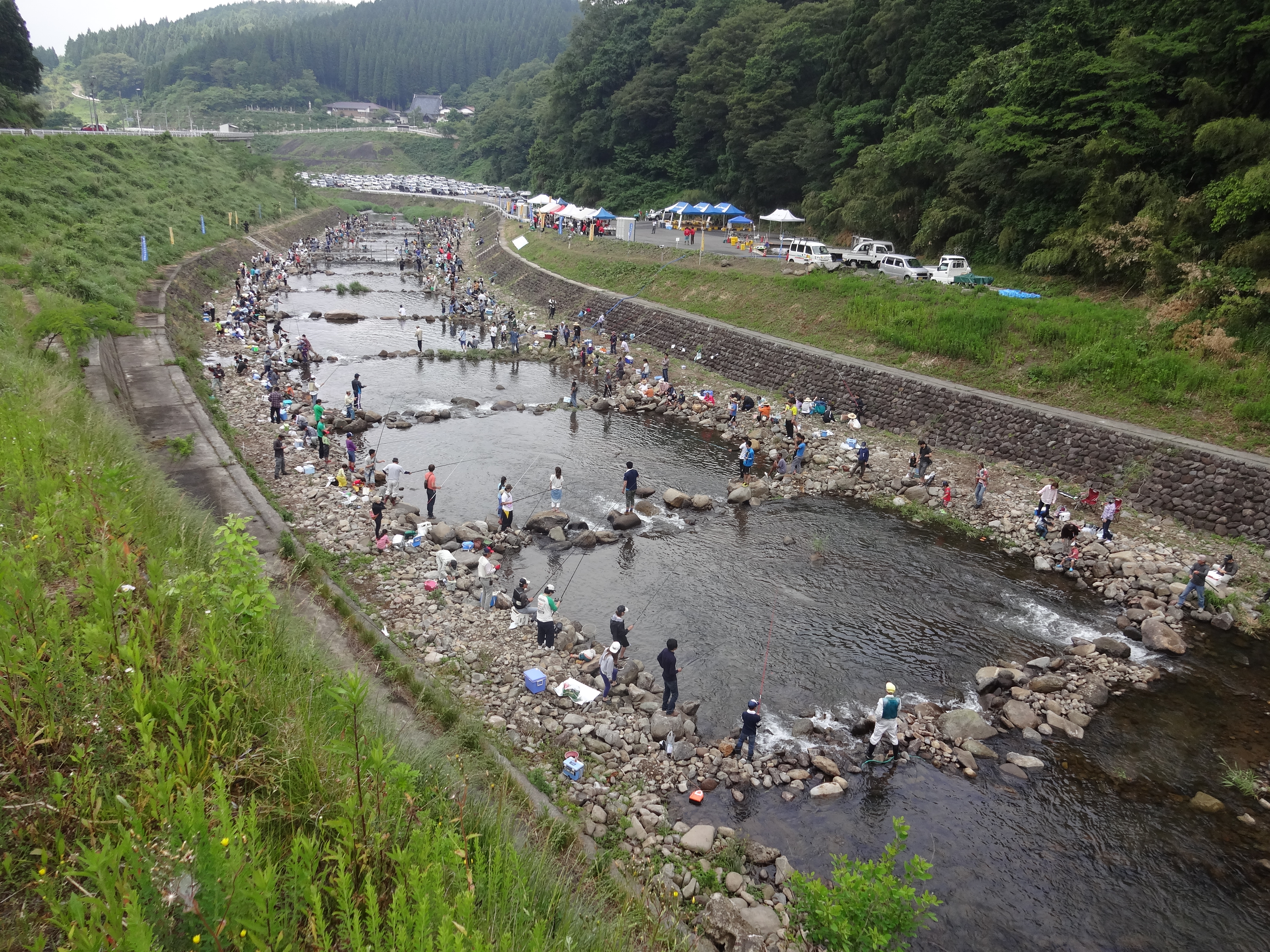 殿ダム親水広場の画像