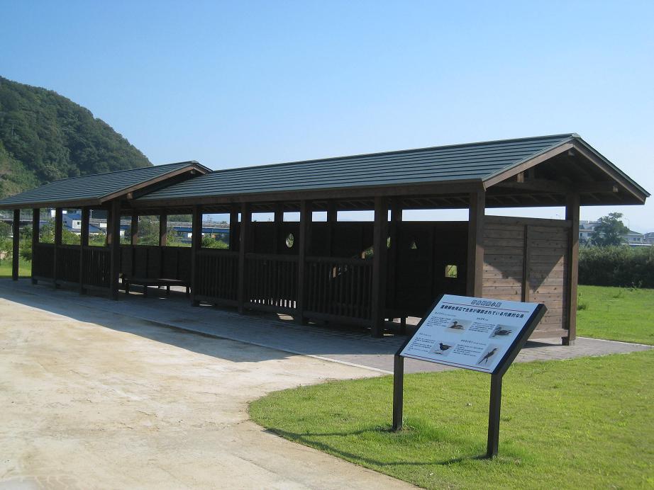 野鳥観察小屋の画像1