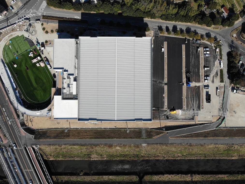 メインアリーナ：仕上げ工事の画像3