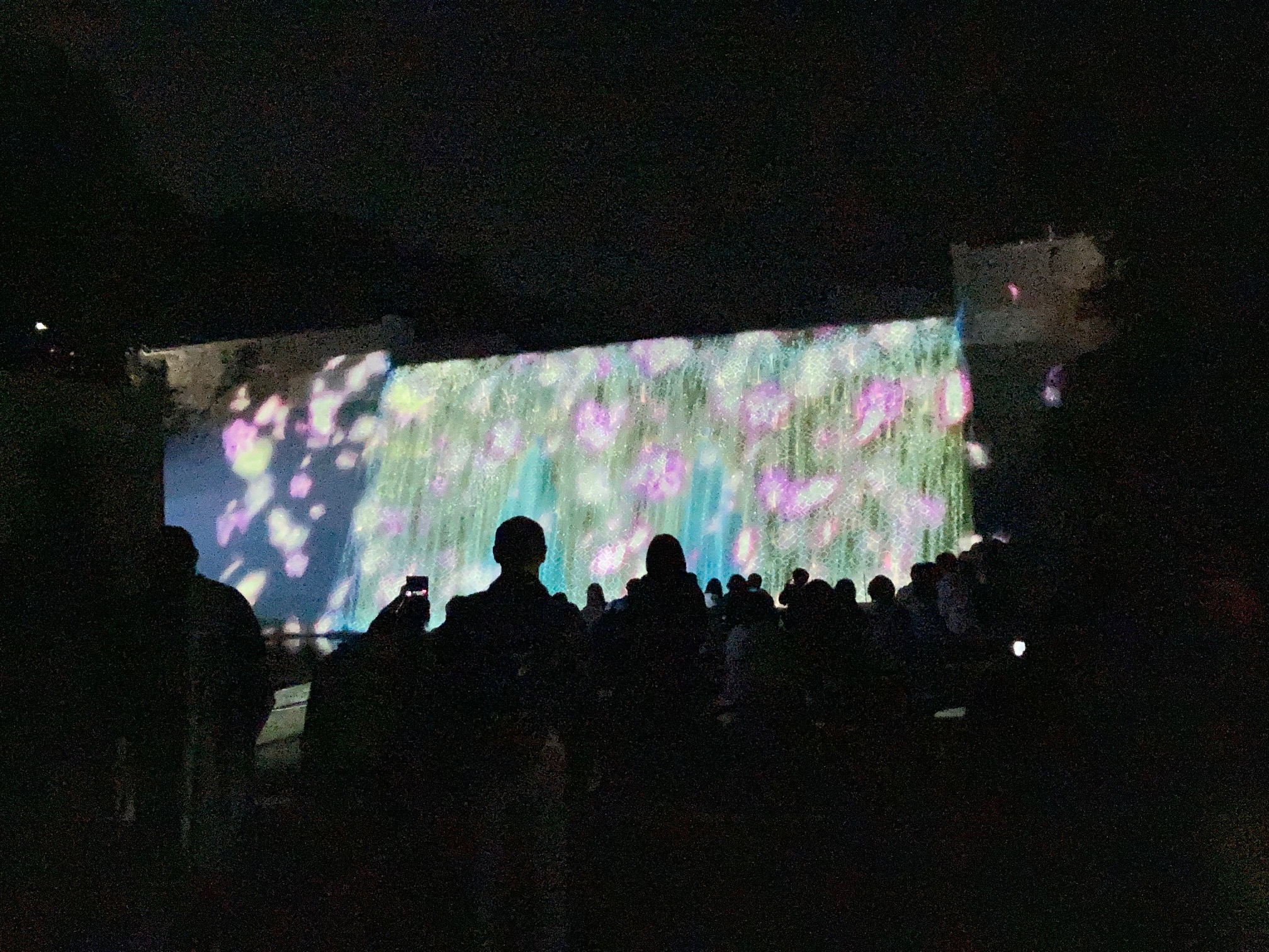 美歎ダムプロジェクションマッピングの画像3