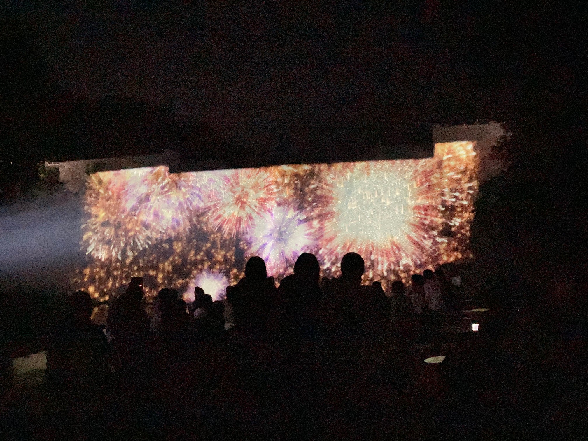 美歎ダムプロジェクションマッピングの画像4