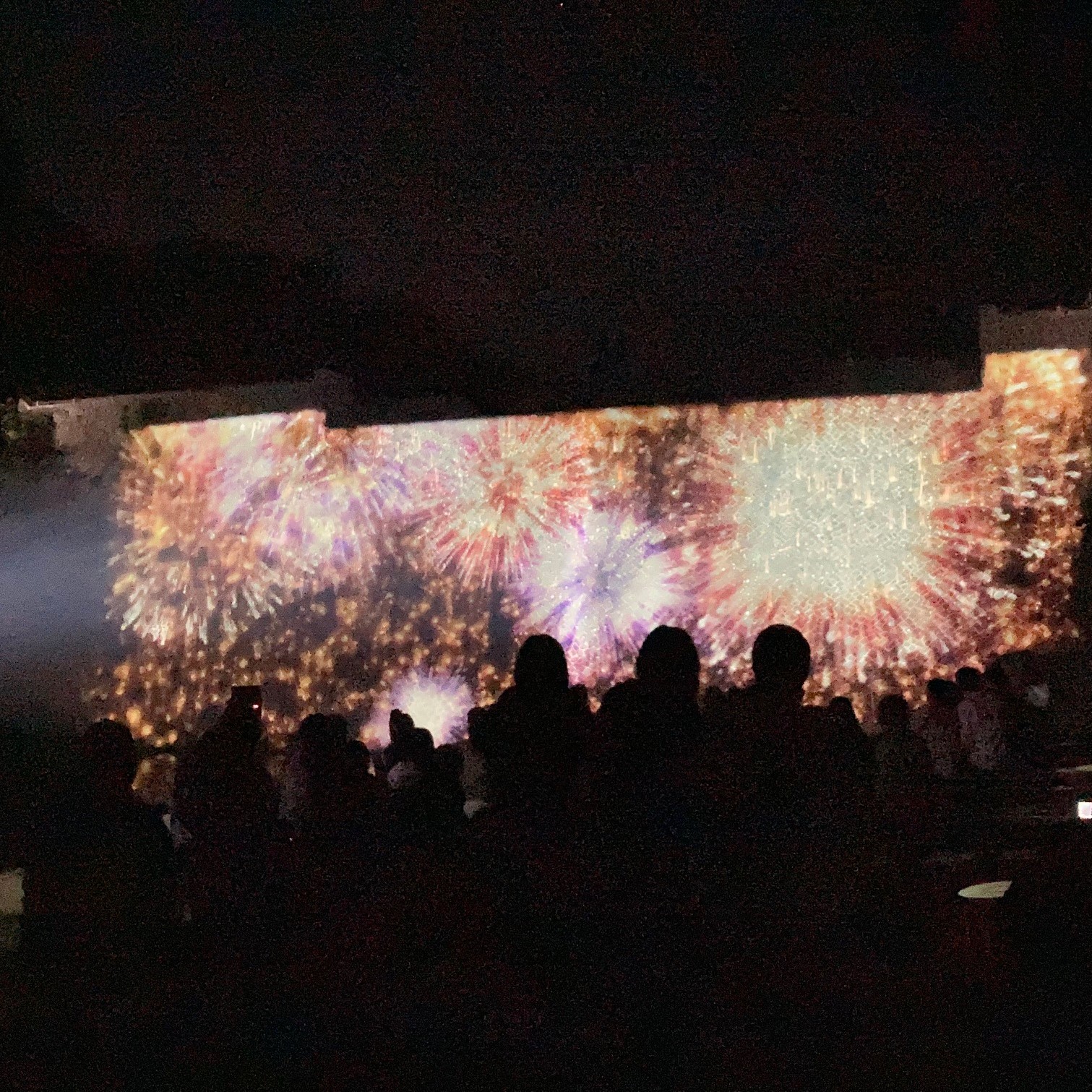 美歎ダムプロジェクションマッピングの画像4