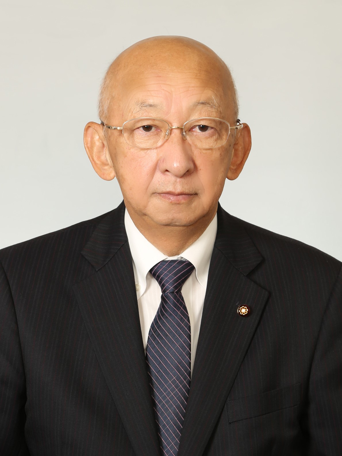 上杉栄一議員の画像