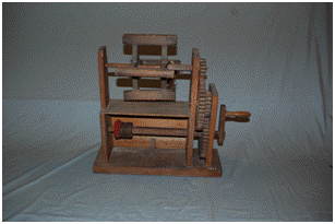 座繰（ざぐ）り〈糸取り機〉の画像