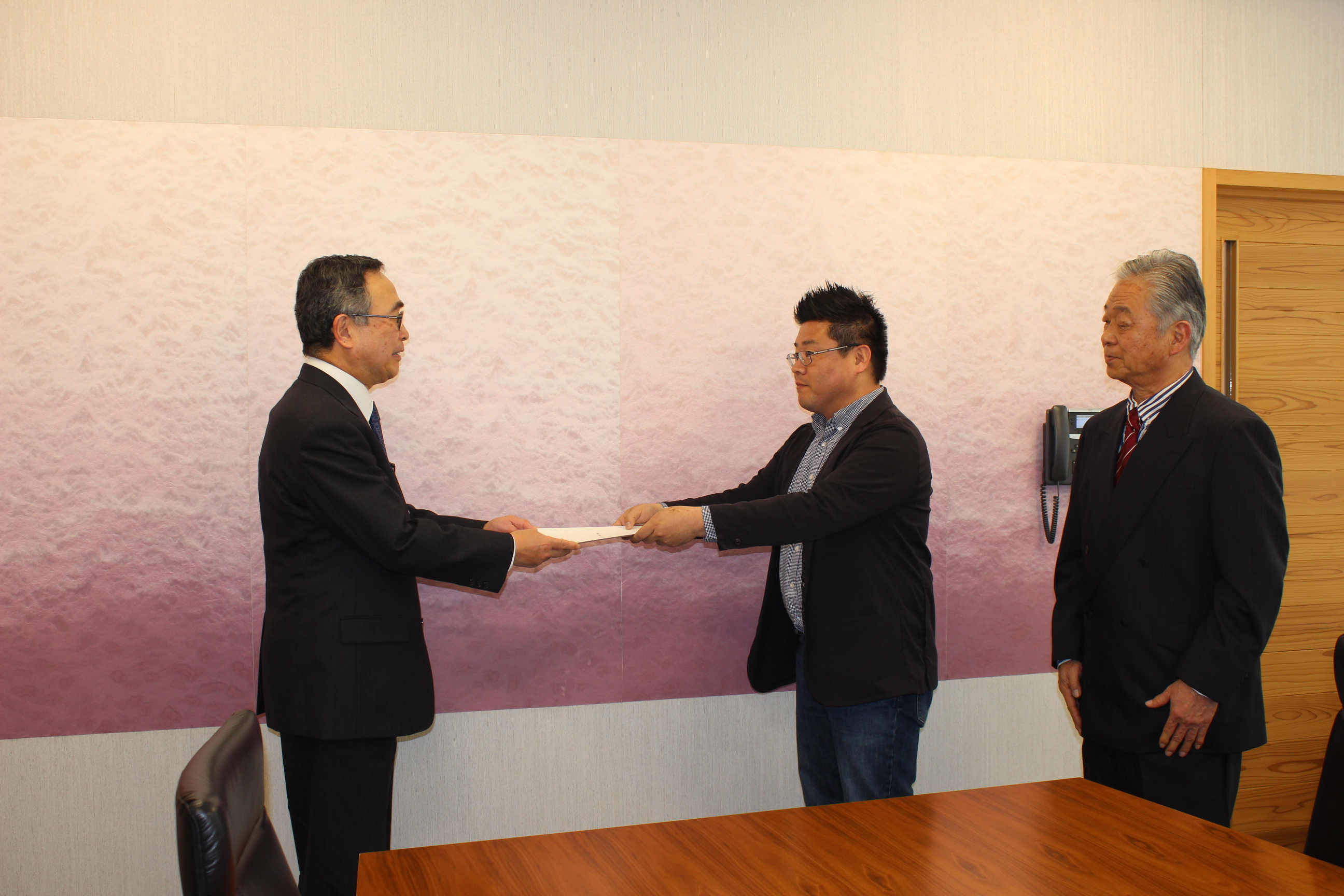 市長への意見書提出の画像