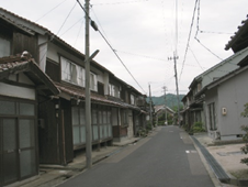 青谷の潮津村の画像