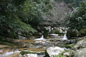 赤波川おうけつ群