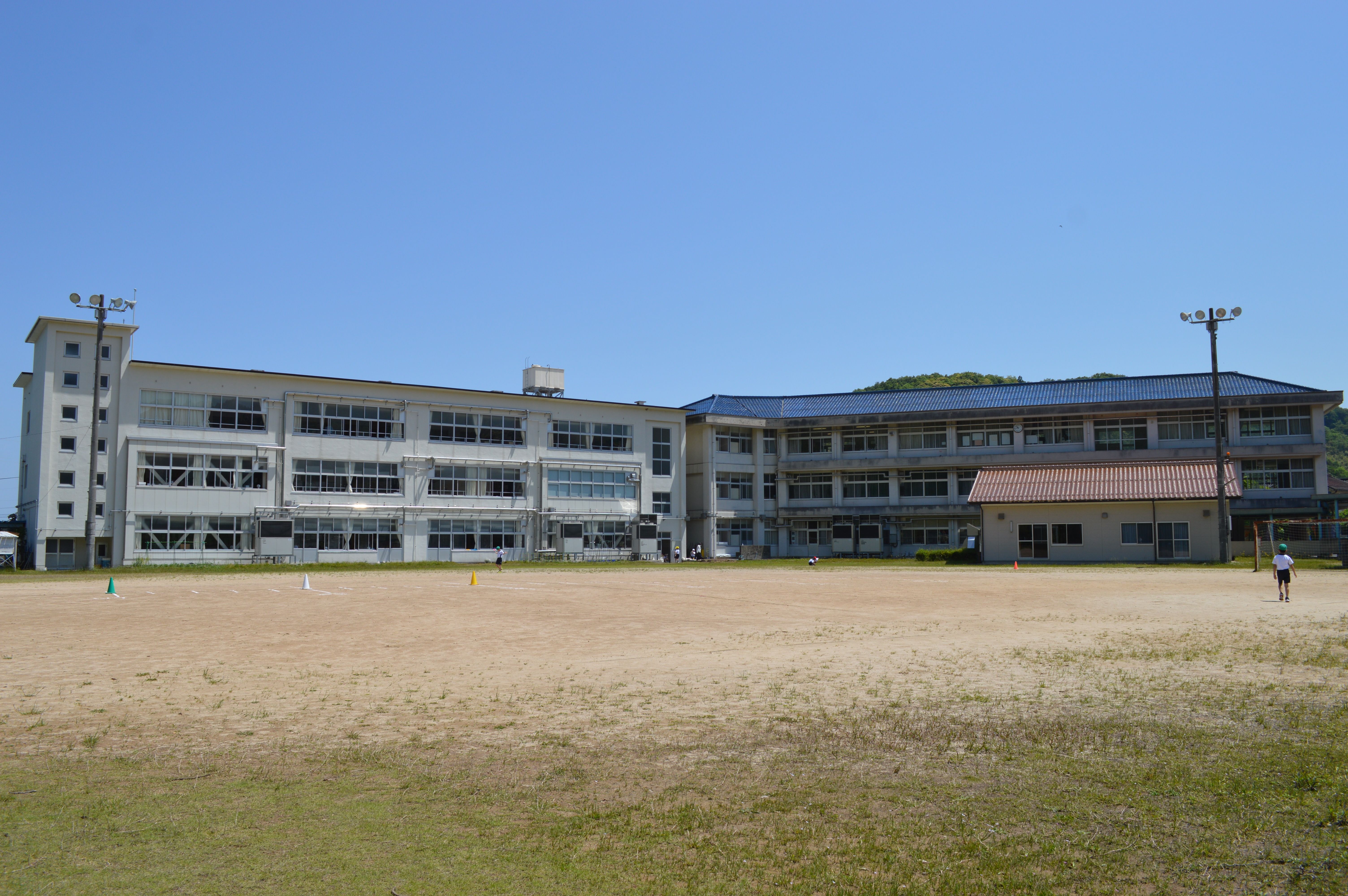 湖南学園　校舎2