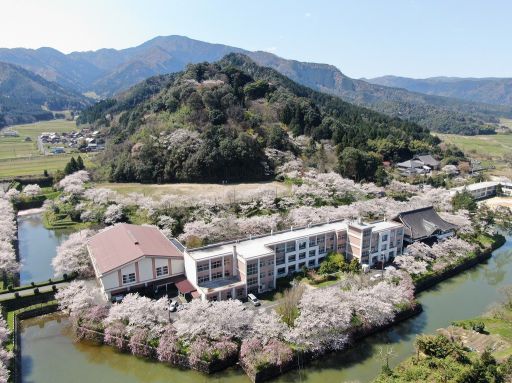 鹿野学園　王舎城学者