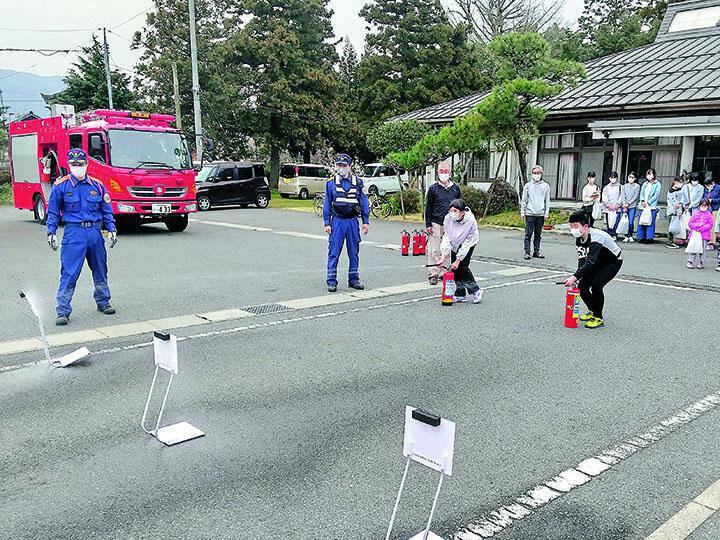 勝谷地区公民館の火災訓練