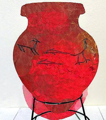 弥生土器をモチーフにした因州和紙のランプ