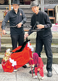 あおや和紙工房_マリオネット麒麟獅子舞