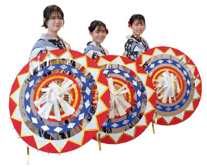 とっとりしゃんしゃん鈴の音大使の三人