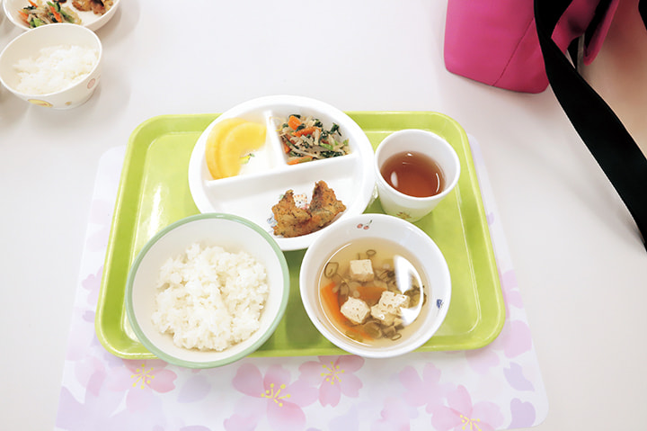 給食イメージ