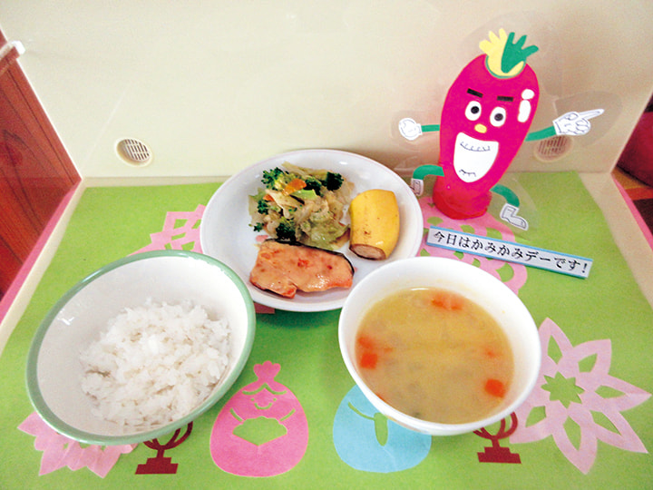 給食イメージ