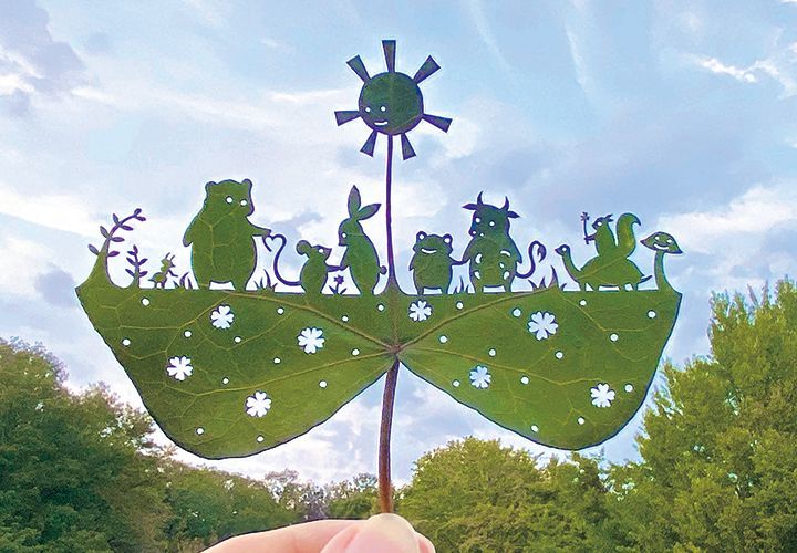 葉っぱ切り絵アーティスト リトさんの切り絵アート