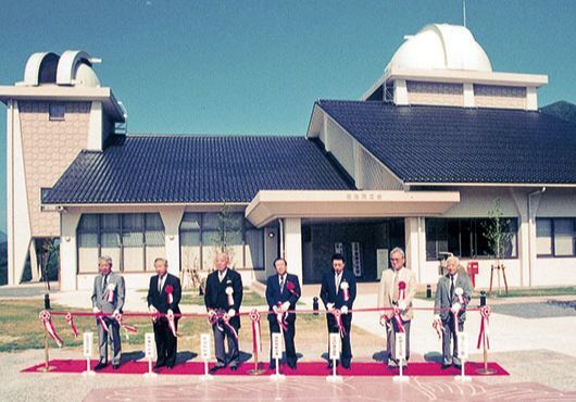 オープン時のテープカット