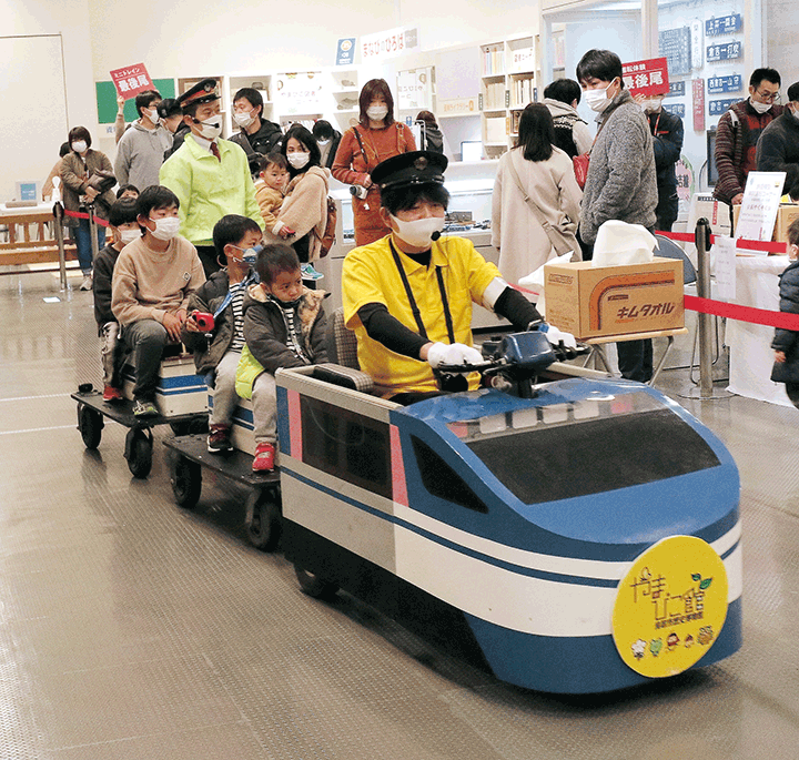 鉄道模型ジオラマ運転の様子
