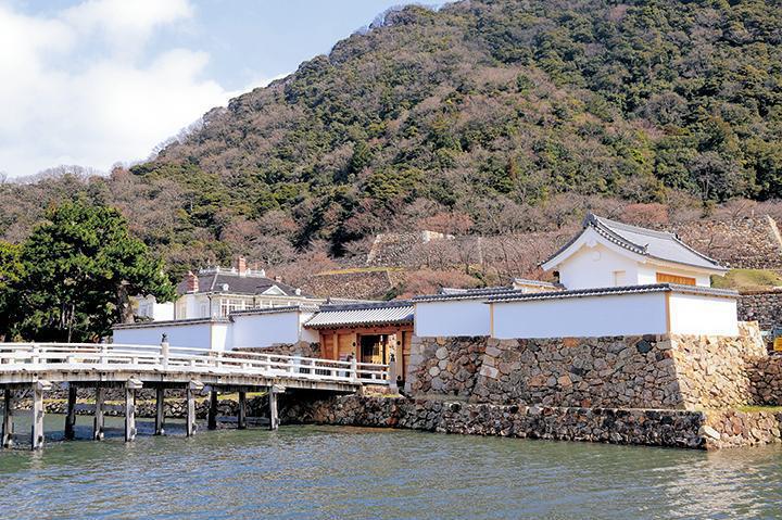 鳥取城大手門「中ノ御門」