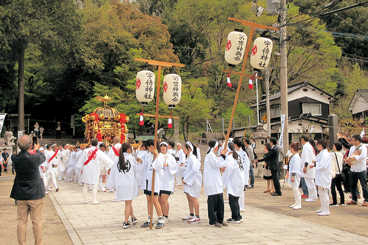 御幸祭 子ども神輿の様子